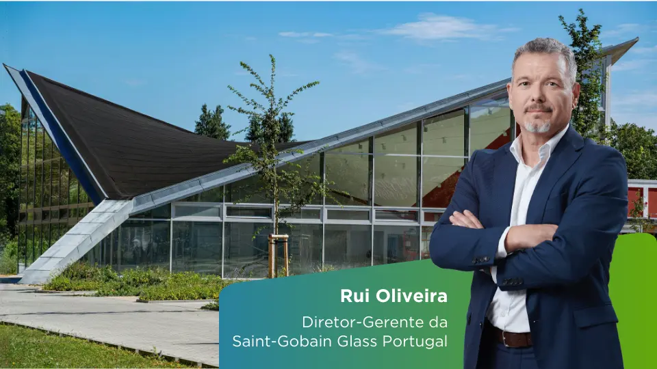 Um edifício equilibrado começa no vidro: mais conforto, mais eficiência